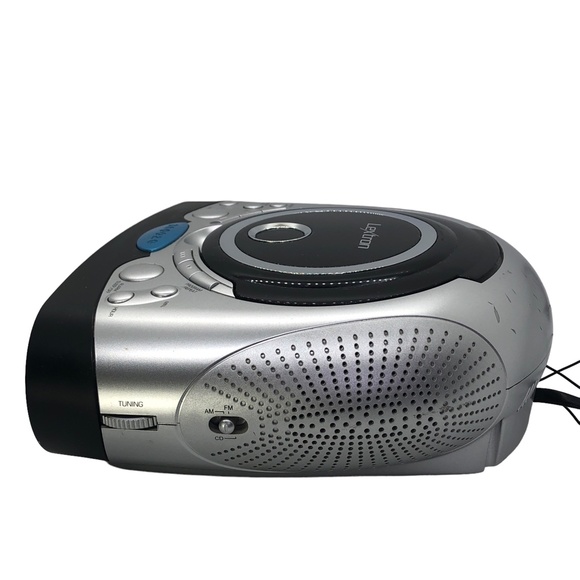 Lextron AM/FM Alarm Clock Radio (but CD Player DO NOT WORK) - Picture 8 of 11